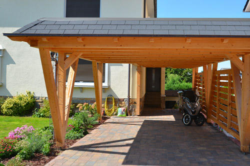 Carports der Firma Sparrenberg/Berster aus Hattingen